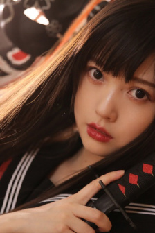 美女直播被逼玩游戏